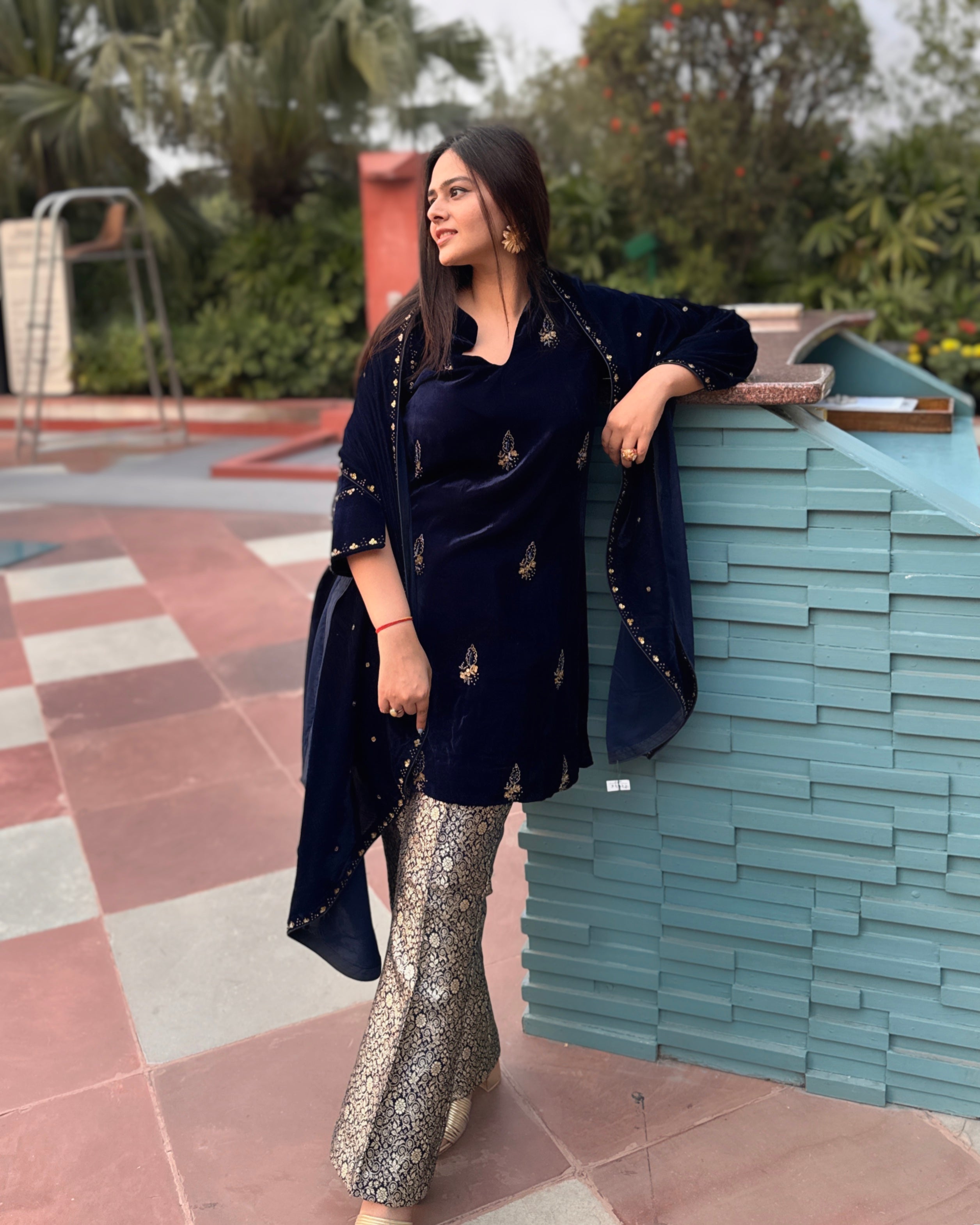 Shab Velvet Kurta with Brocade Pant Set