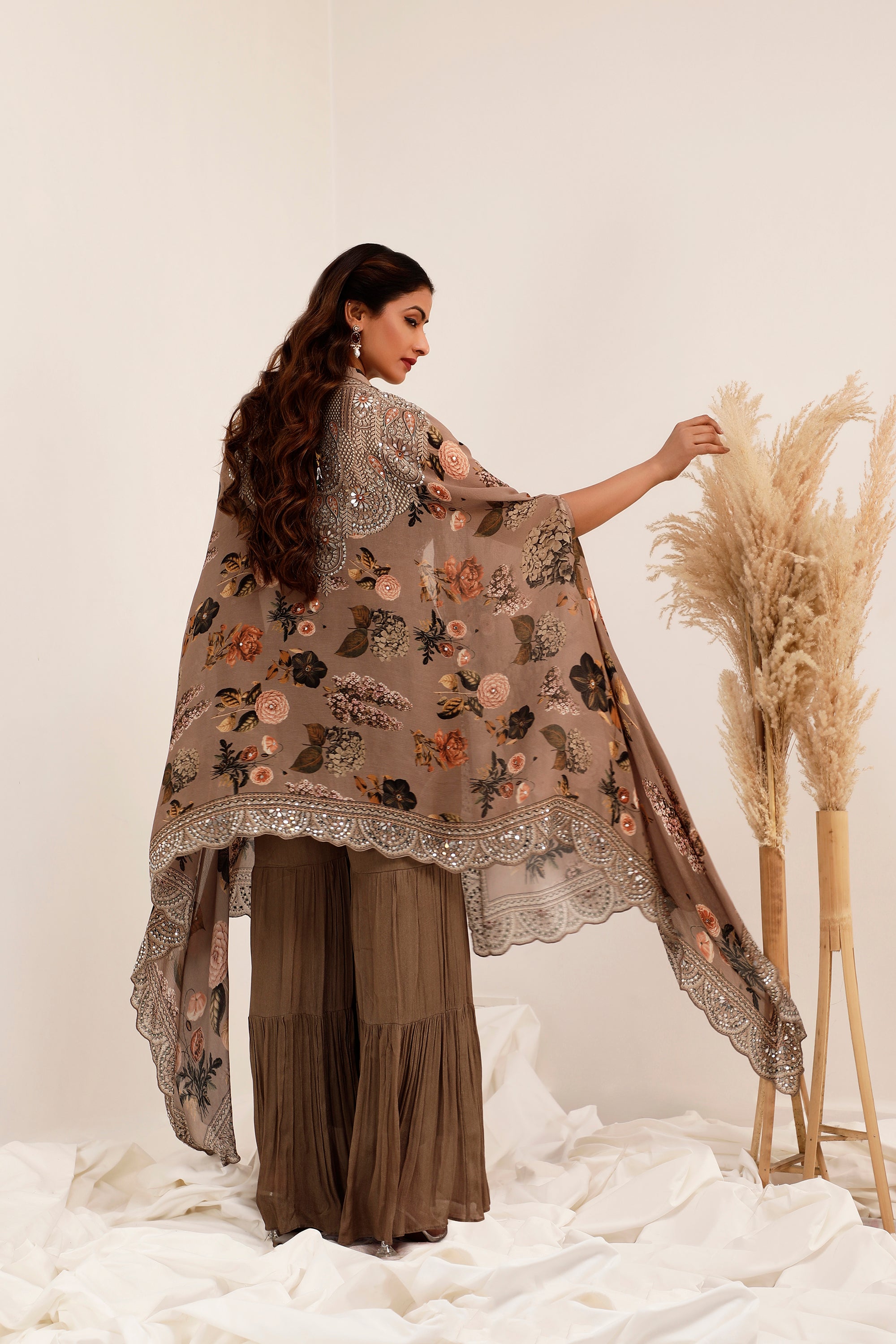 AAINA - CAPE SET