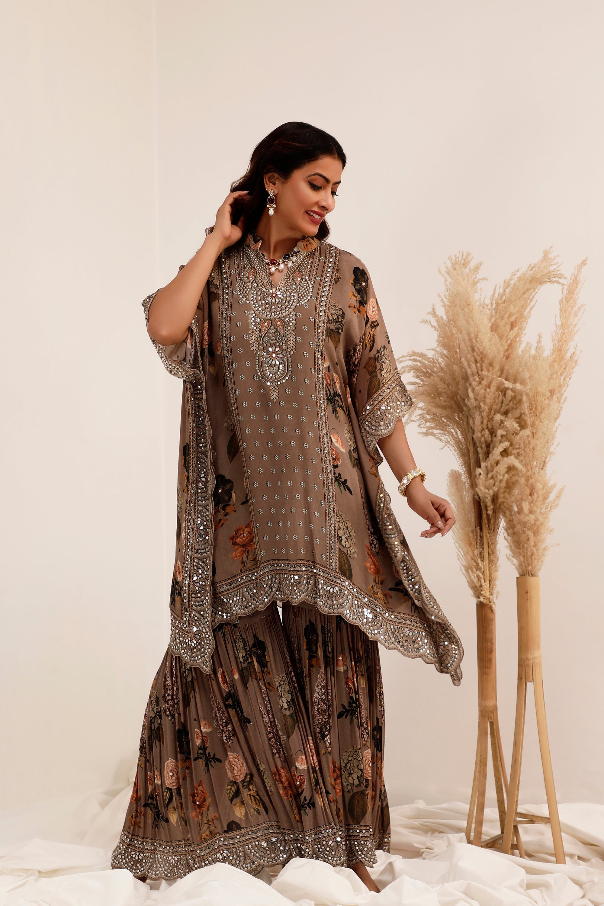 AAINA - KAFTAN SET