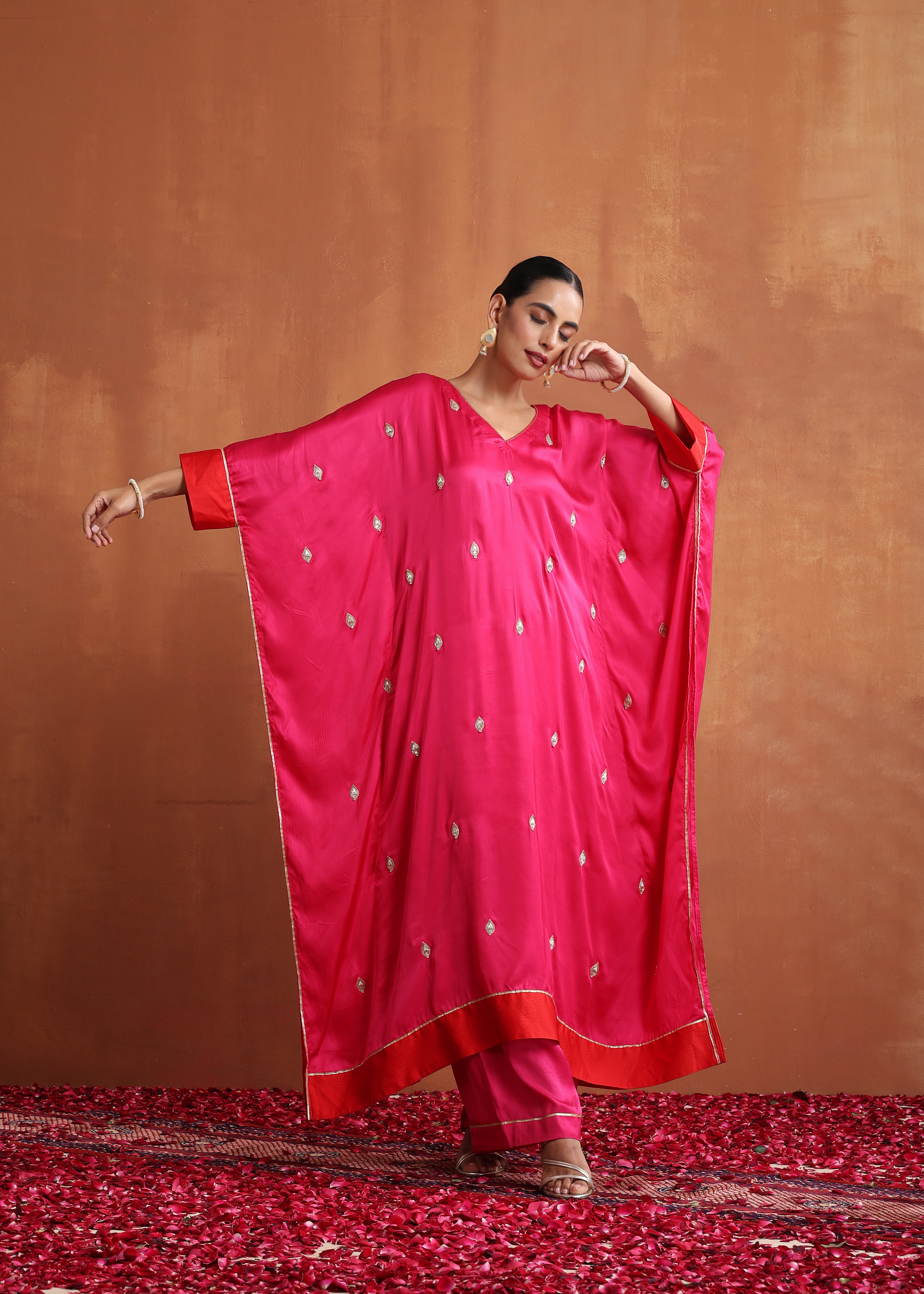 Mehr Fuchsia Pink Kaftan Set