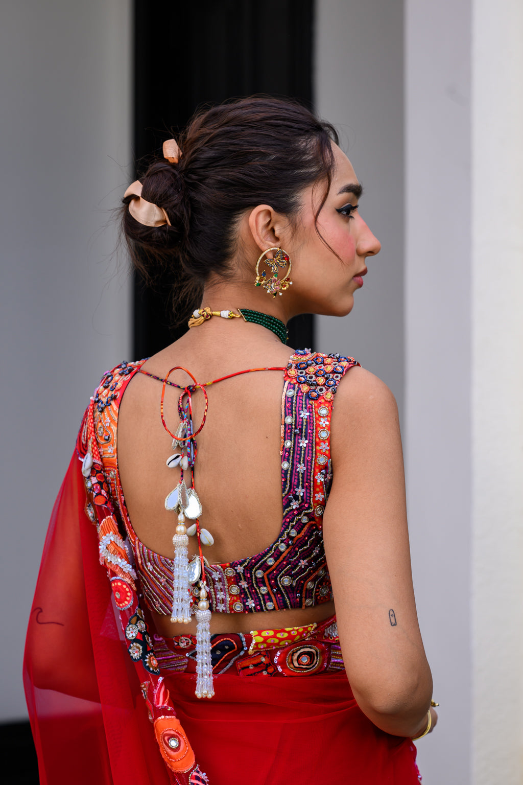 Dawn Hand Applique Saree Paidawn With Blouse