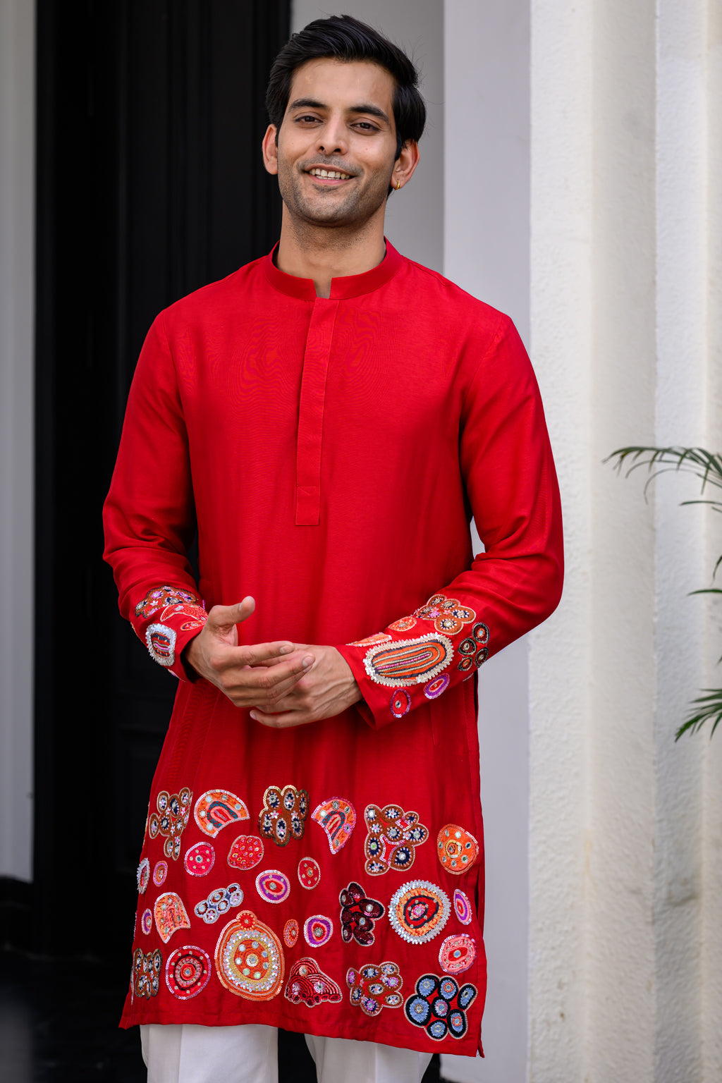 Dawn Hand Applique Kurta Paidawn With Pants