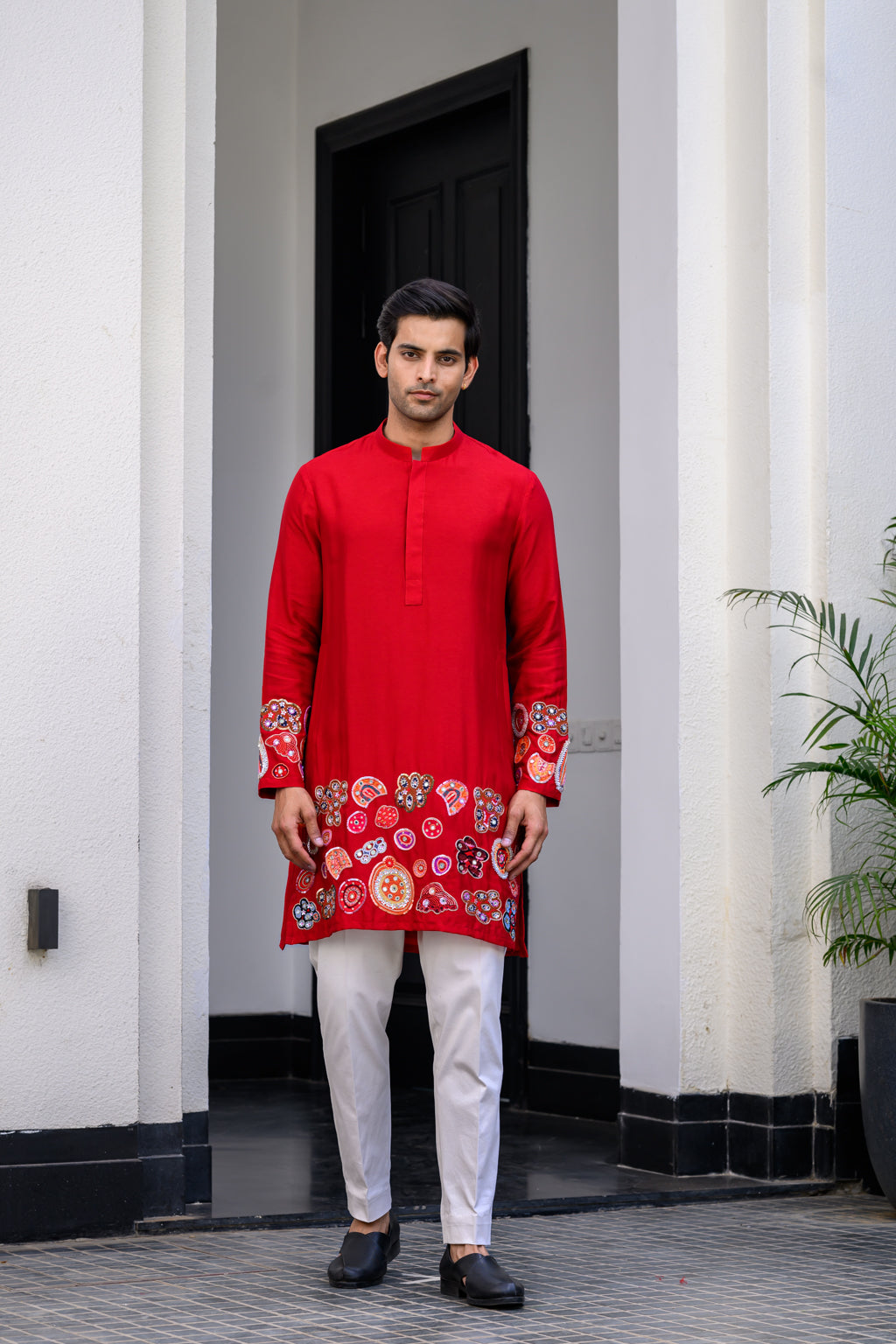Dawn Hand Applique Kurta Paidawn With Pants