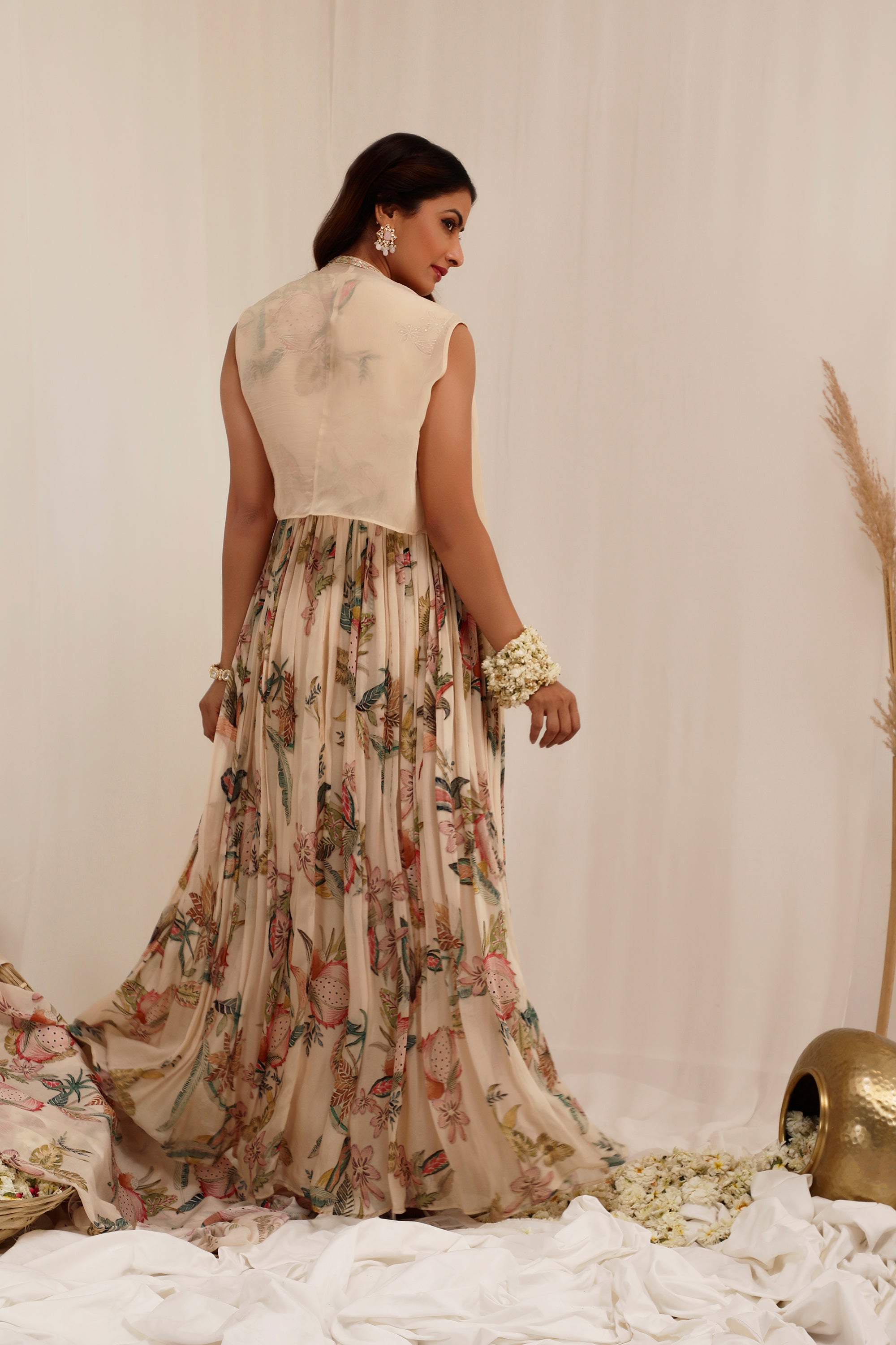MADHANIYA - ANARKALI SET