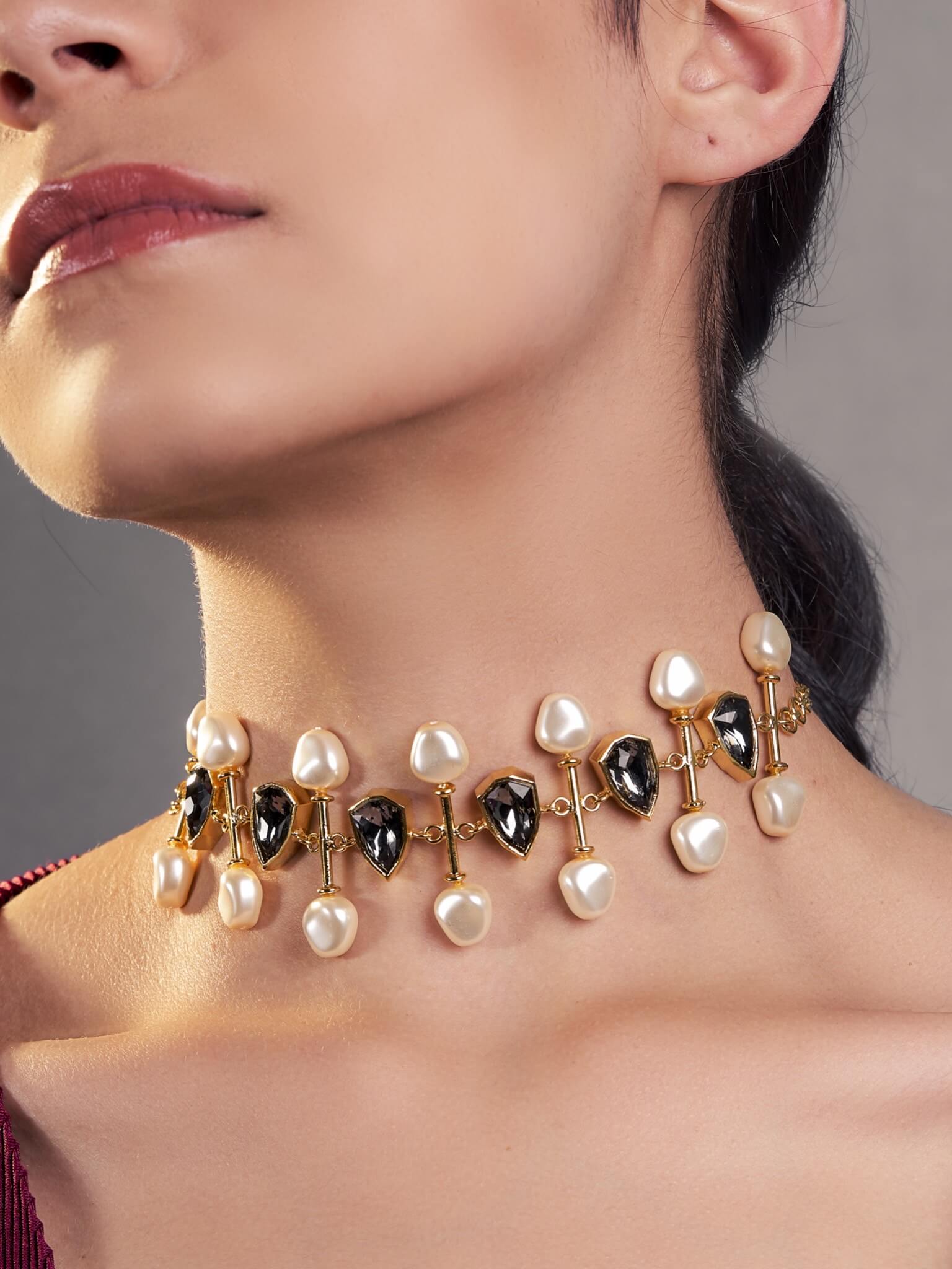 Green Timeless Vibrant Choker