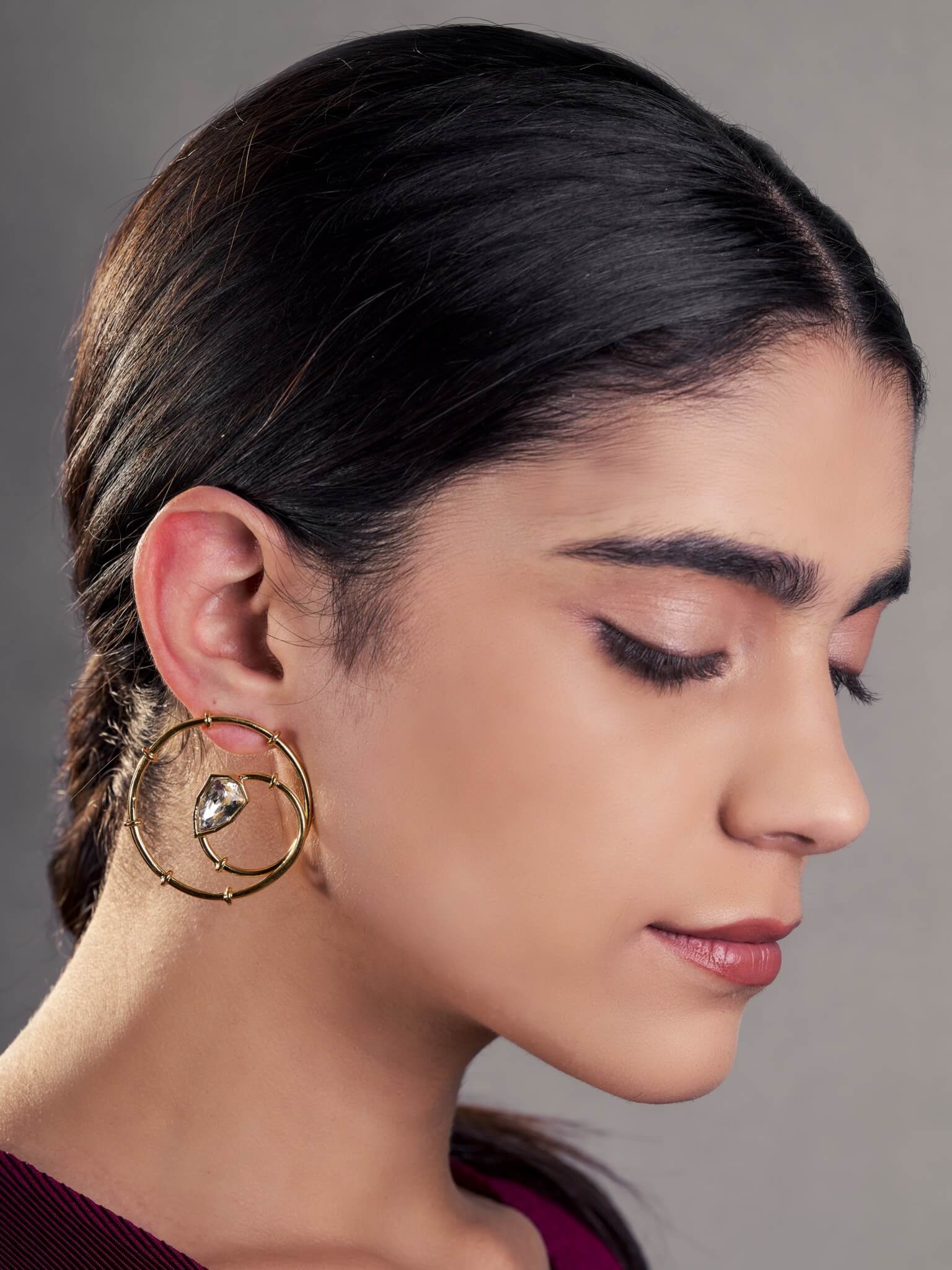 Golden Round Flow Earrings