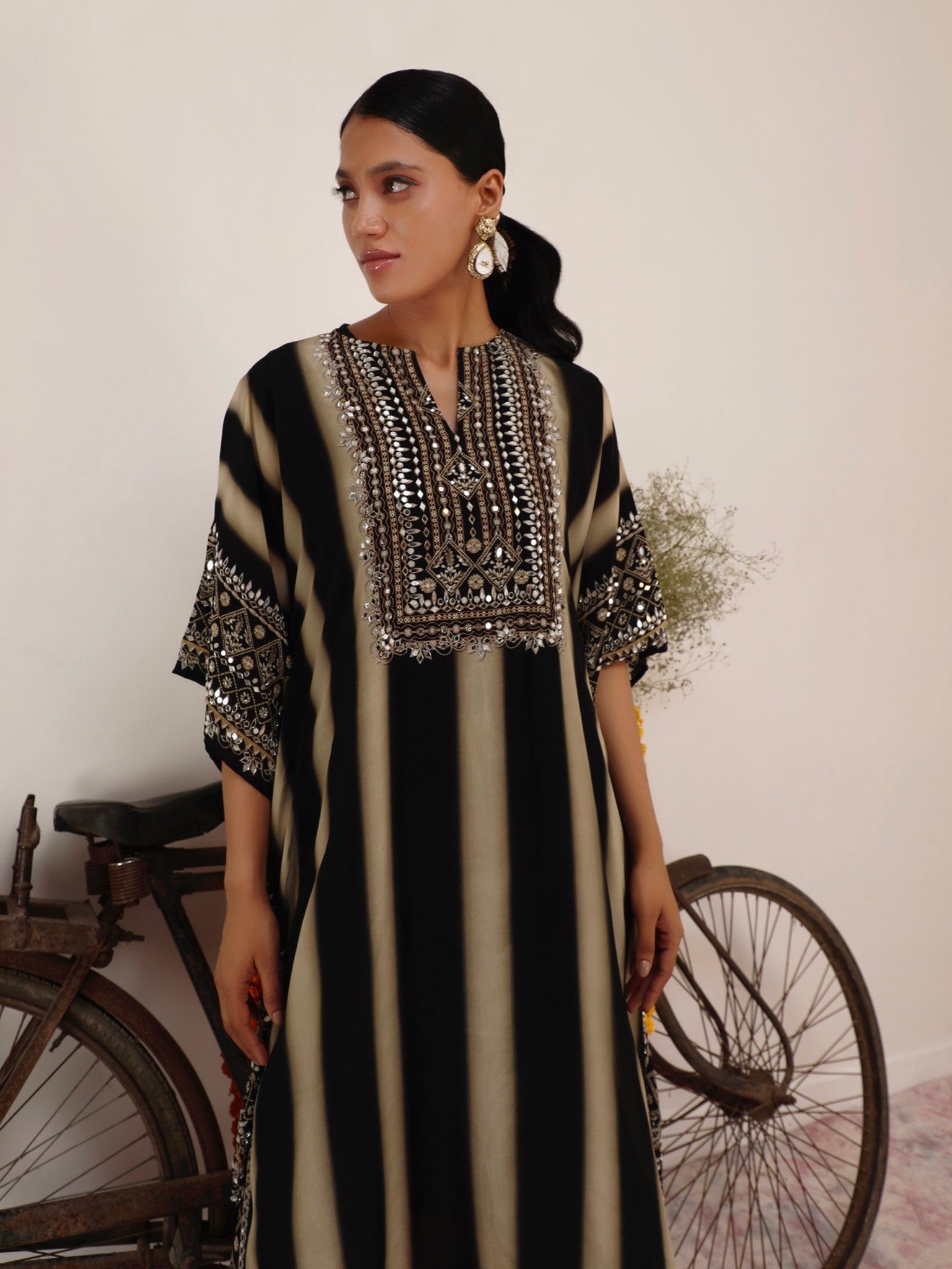 Aanchal Jain in Salma Sitara Black & Beige Kaftan Set