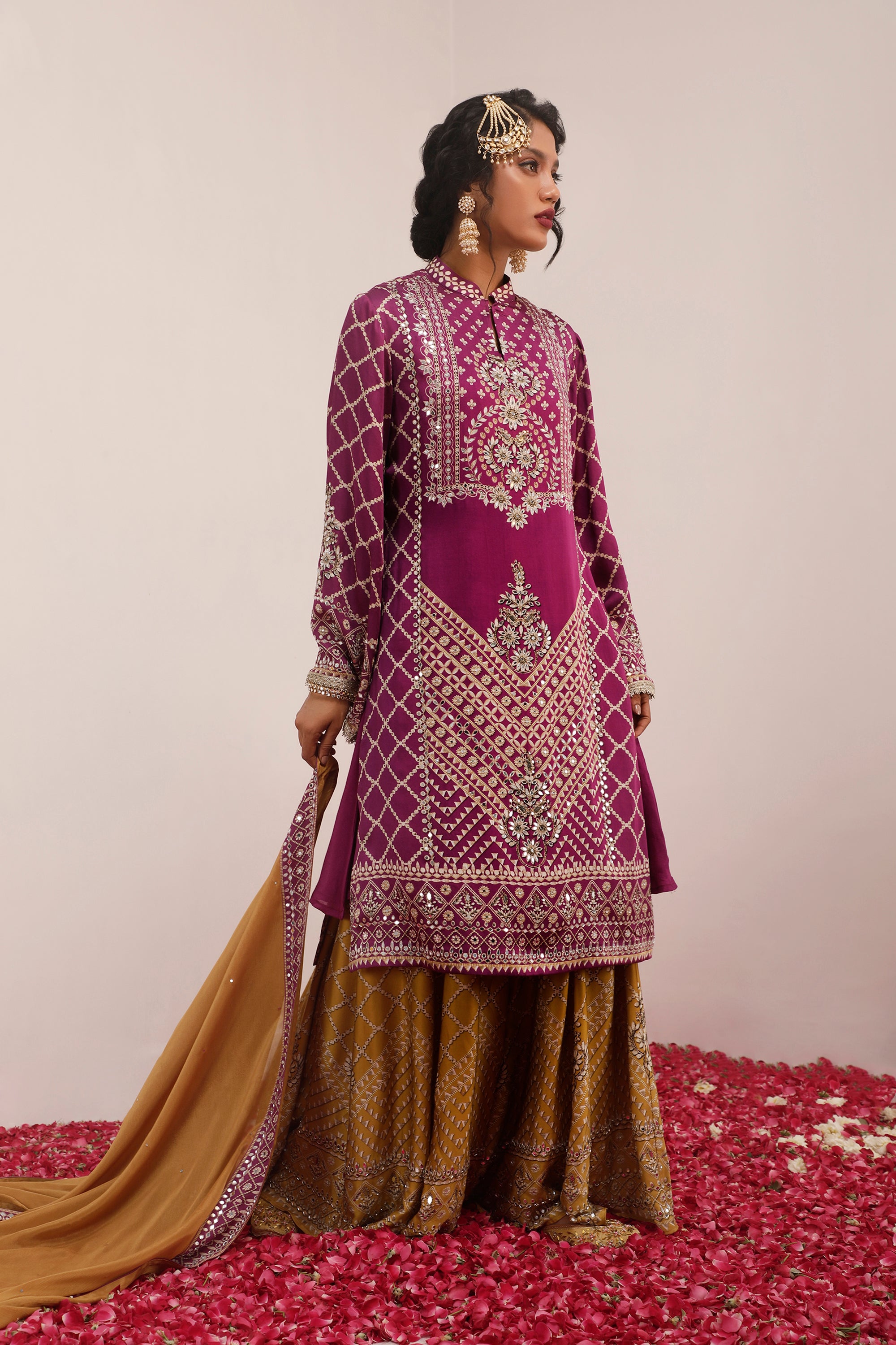 Son Chidhaiya Kurta Set with dupatta