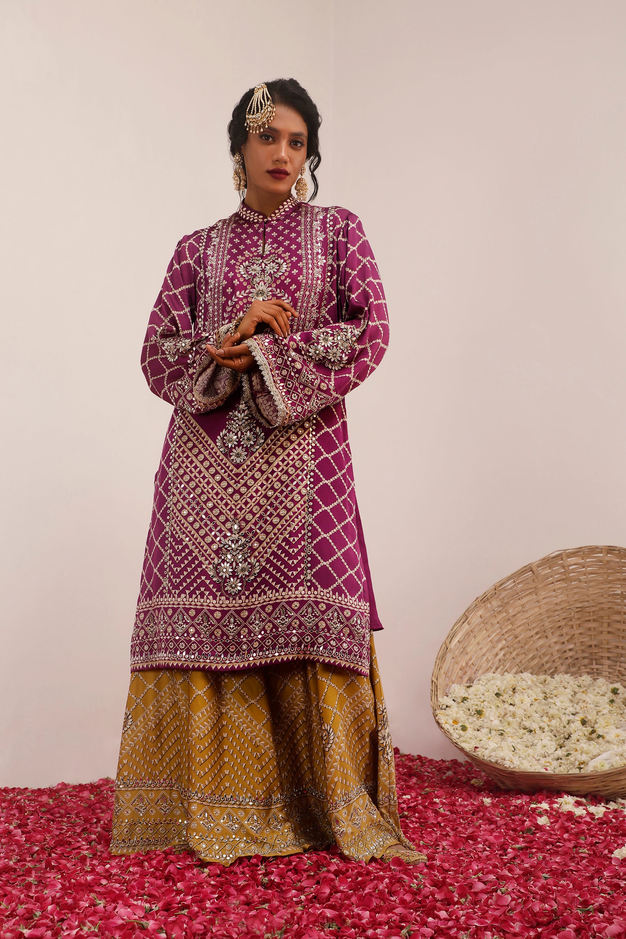 Son Chidhaiya Kurta Set with dupatta