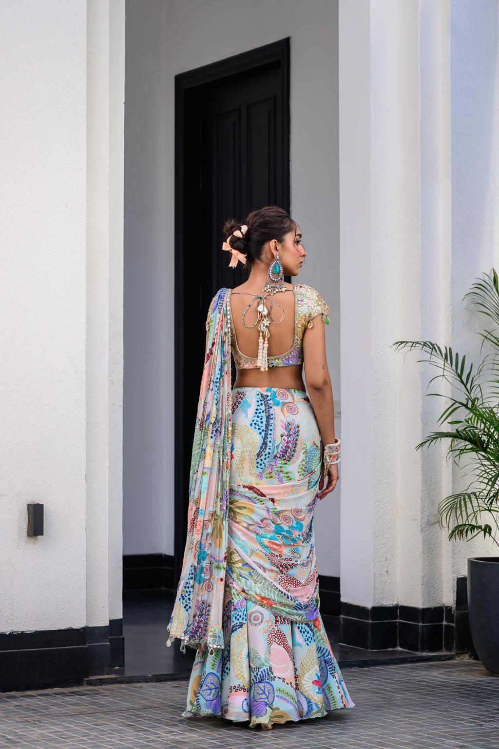 Gardenia Highlighted Pre Drape Saree Set