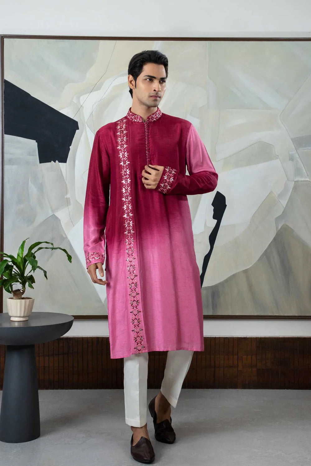 Tahaan Kurta Set