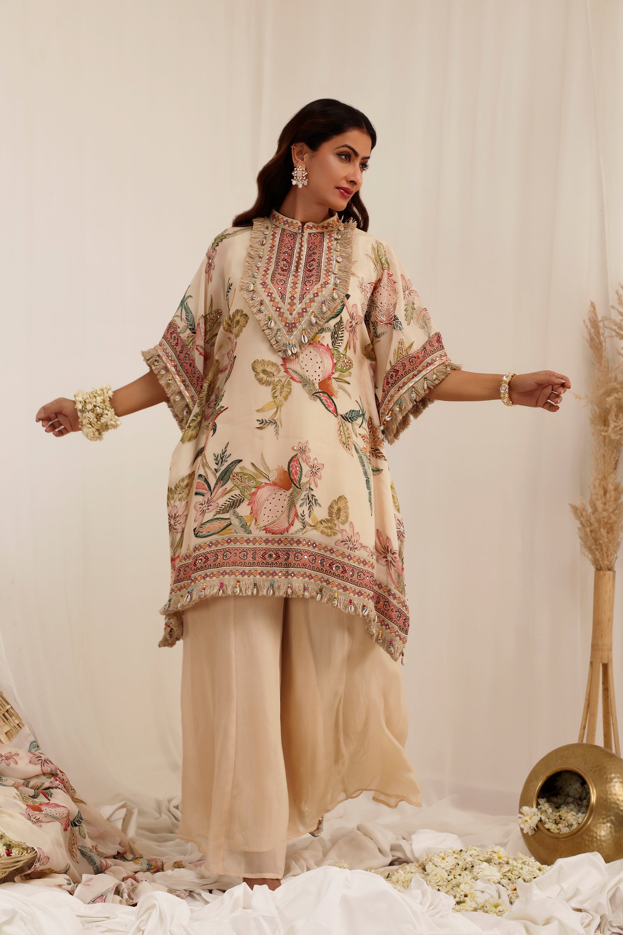 MADHANIYA - KAFTAN SET