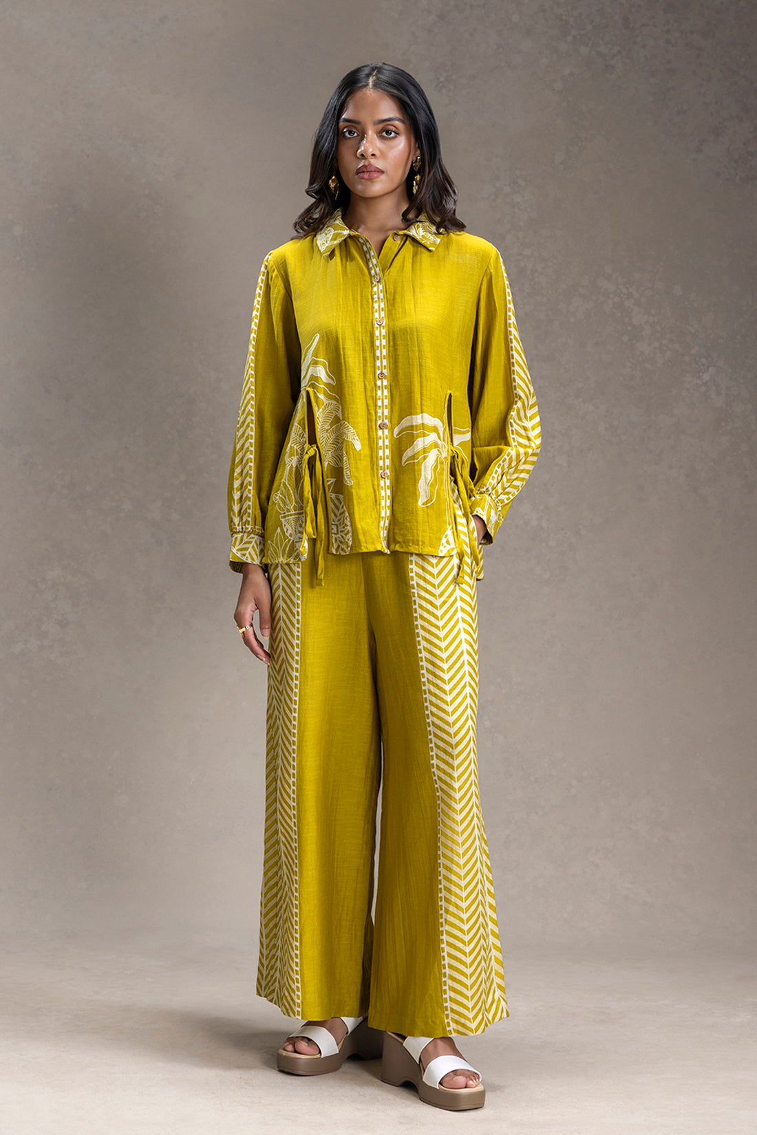 KYOMI MUSTARD PRINTED SLIT-DETAIL SHIRT AND PANTS