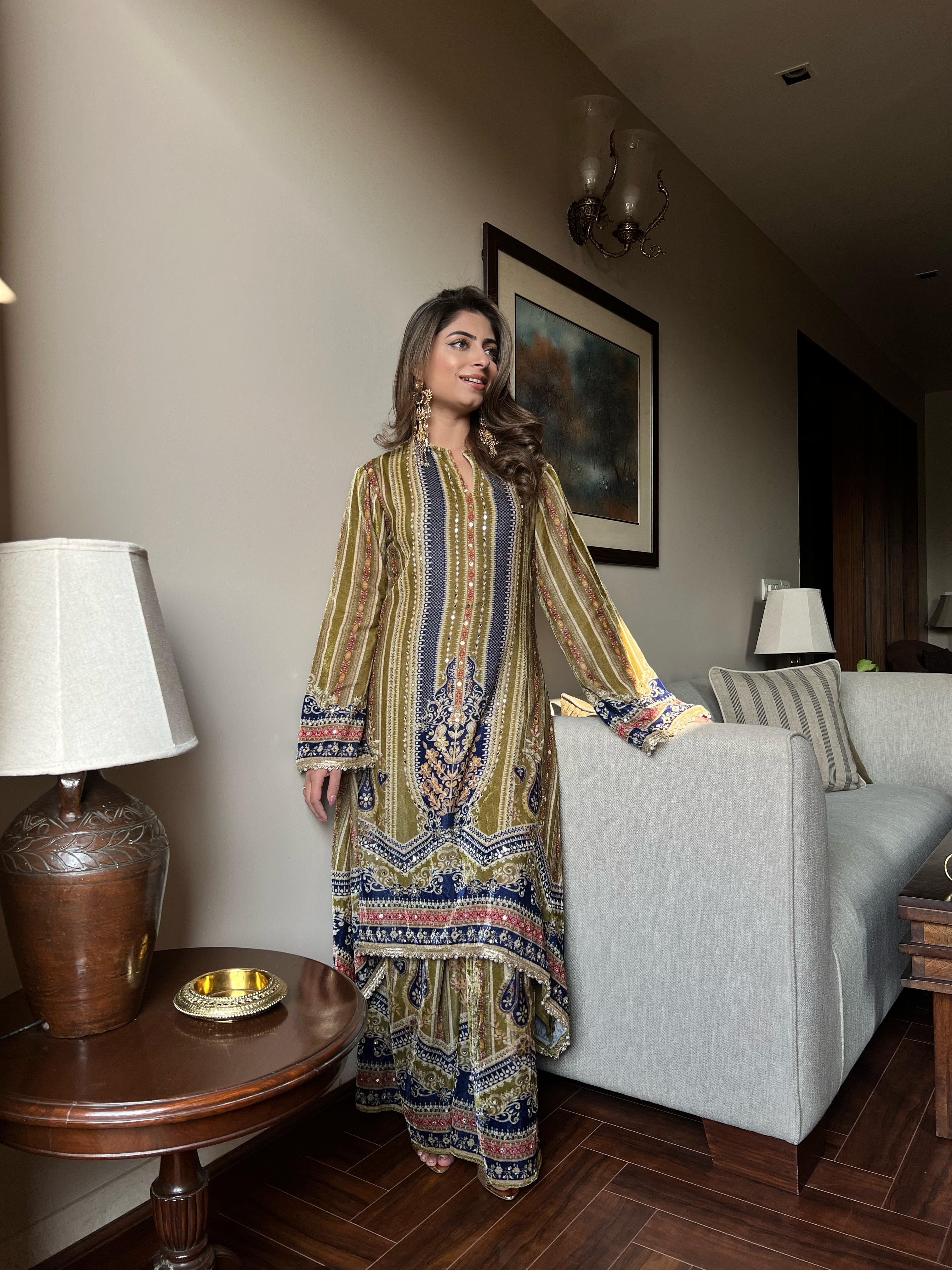 Mehar Velvet Kurta Set