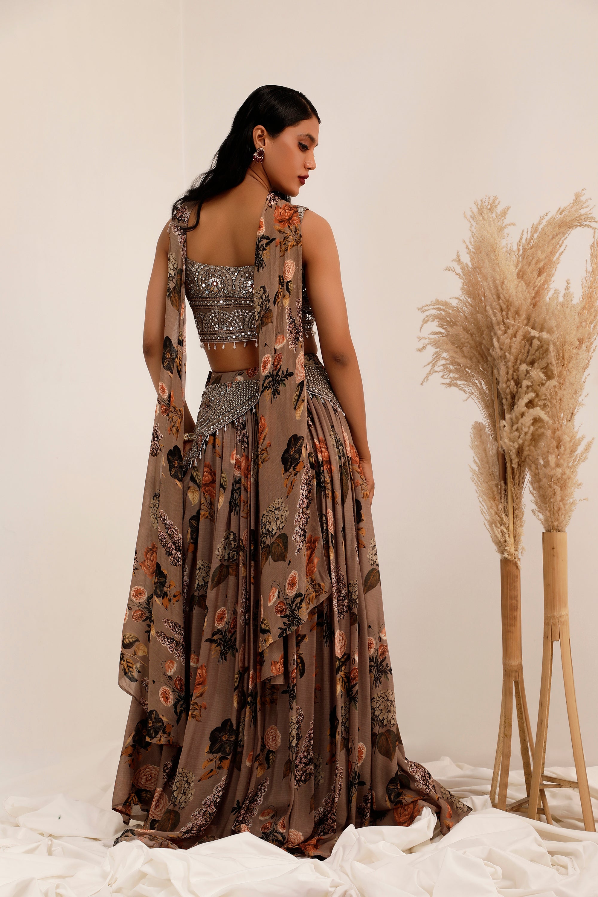 AAINA - LEHENGA SET