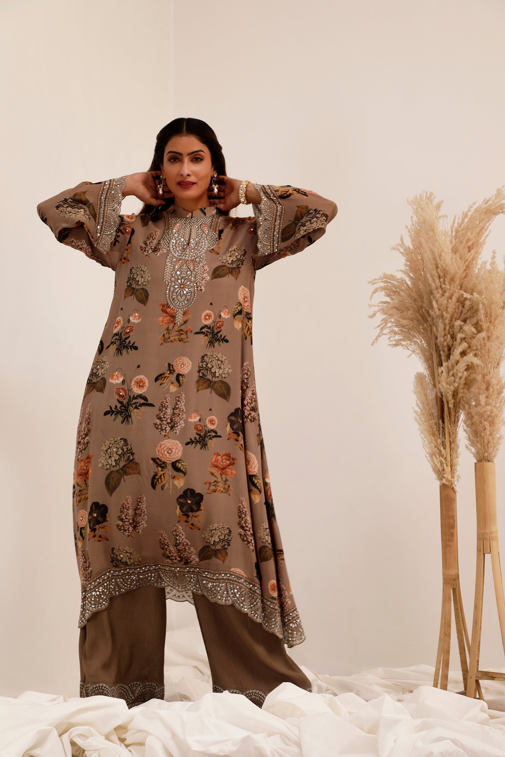 AAINA - A-LINE KURTA SET