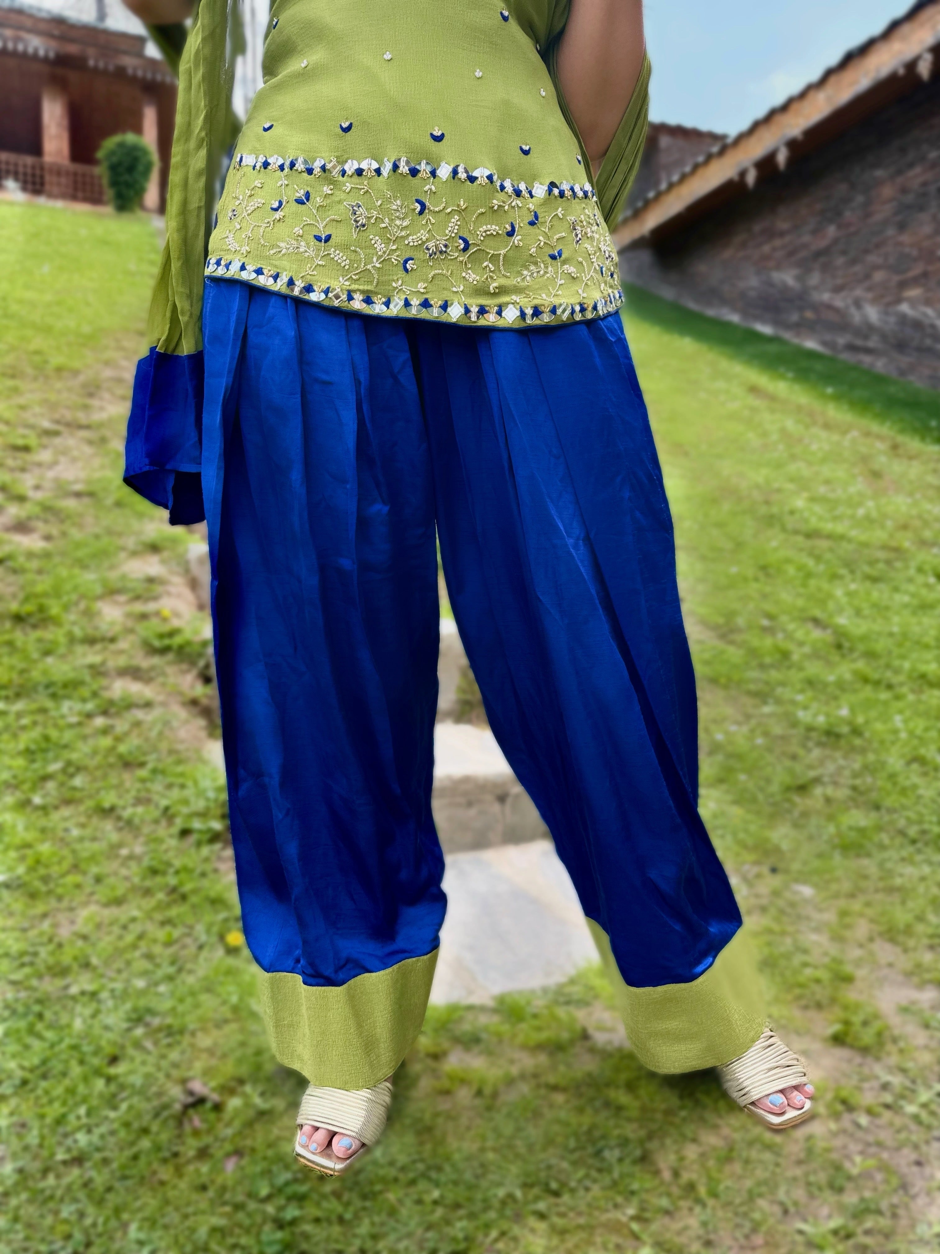 Sudakshana Kurta Farshi Salwar Set